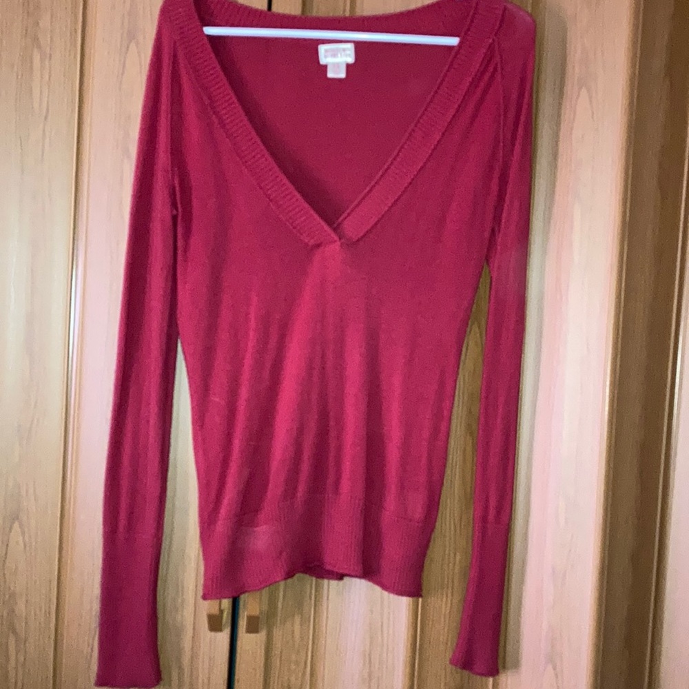 Mossimo V neck sweater